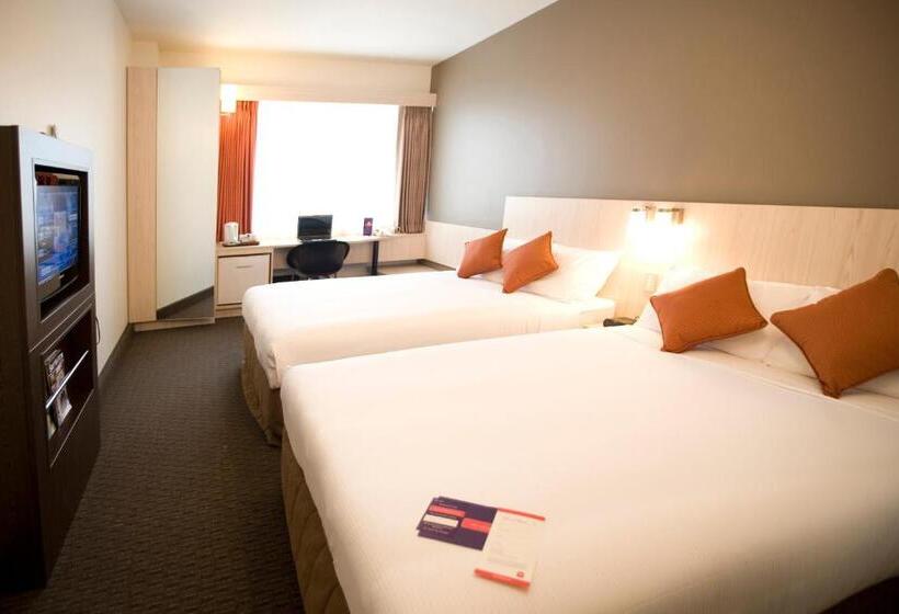 Номер Стандарт, Ibis Wellington