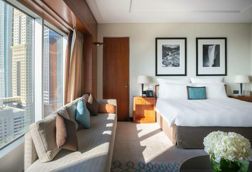 اتاق لوکس, Jumeirah Emirates Towers Dubai