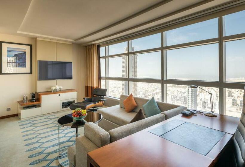 سوییت جونیور, Jumeirah Emirates Towers Dubai