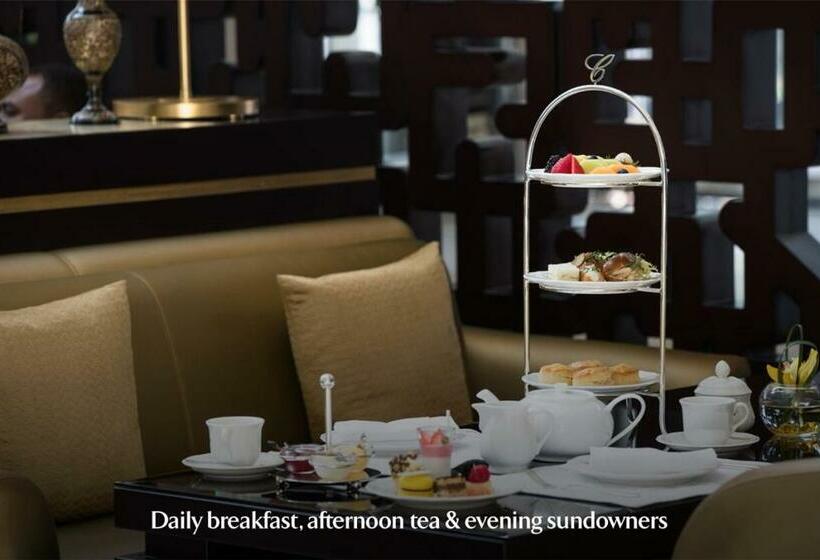 سوییت جونیور, Jumeirah Emirates Towers Dubai