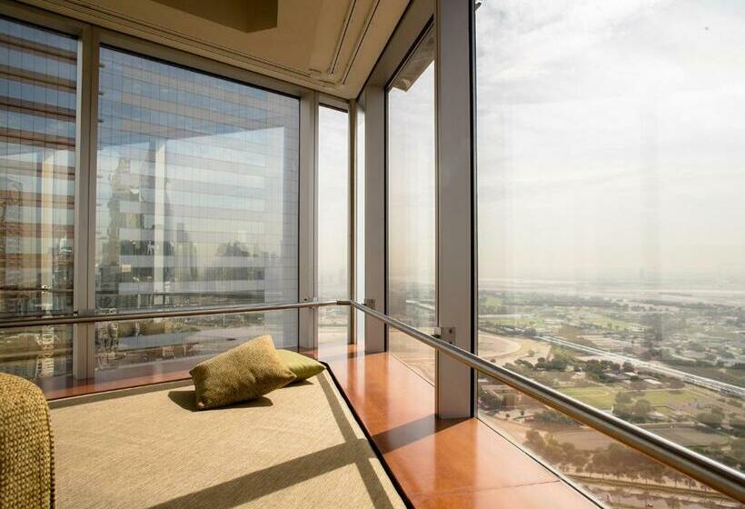 Family Suite, Jumeirah Emirates Towers Dubai