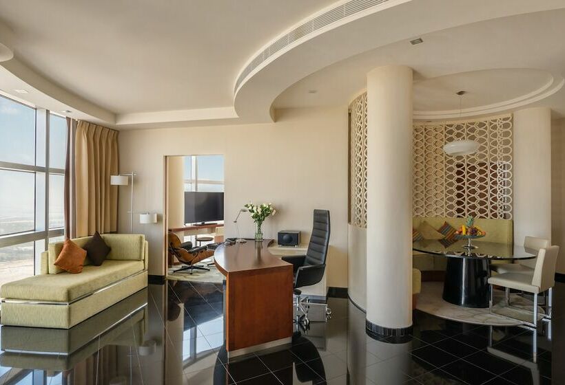 سوییت خانوادگی, Jumeirah Emirates Towers Dubai