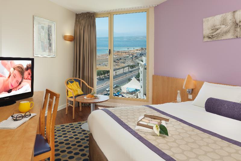 プールの見えるスーペリアルーム, Leonardo Plaza Hotel Dead Sea