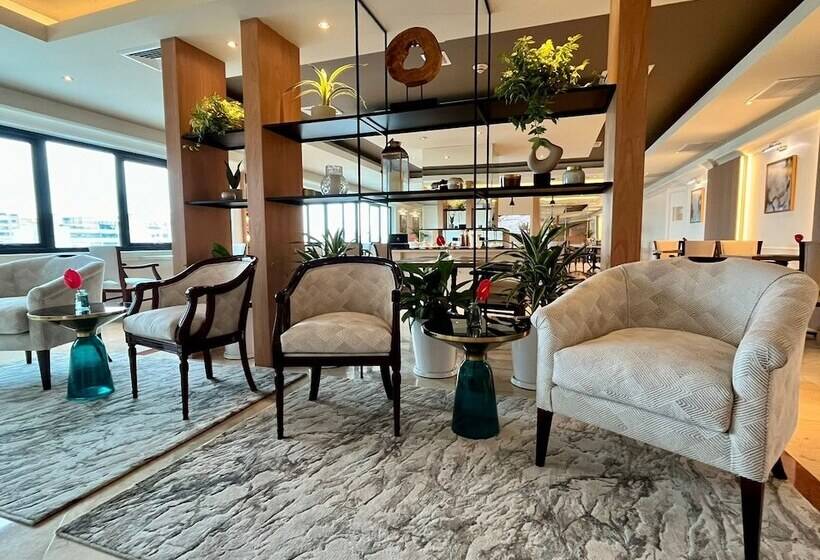 غرفة بريميوم, Melia Lima