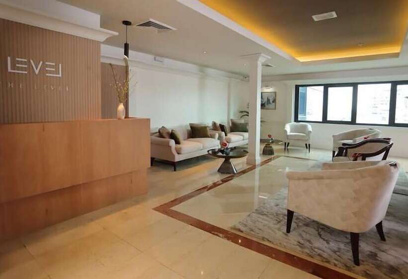 Полулюкс Президентский, Melia Lima