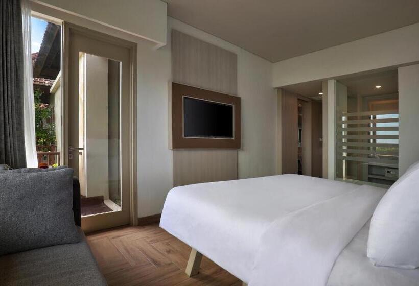 غرفة ديلوكس مطلّة علي البحر, Mercure Kuta Bali