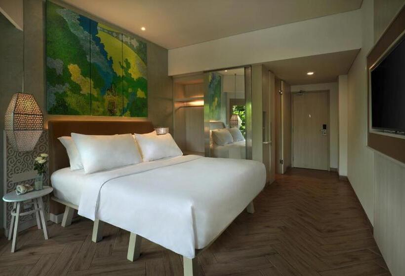 Номер Deluxe с Балконом, Mercure Kuta Bali