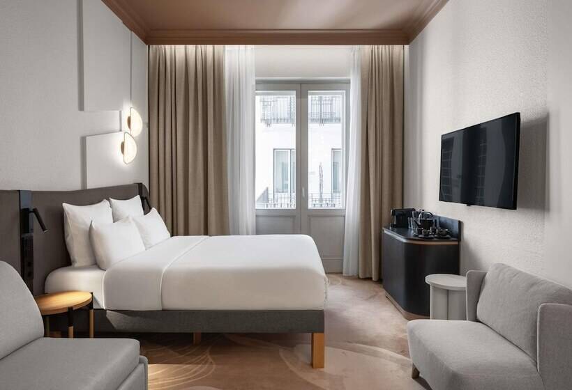 חדר דלוקס, Mövenpick Budapest Centre