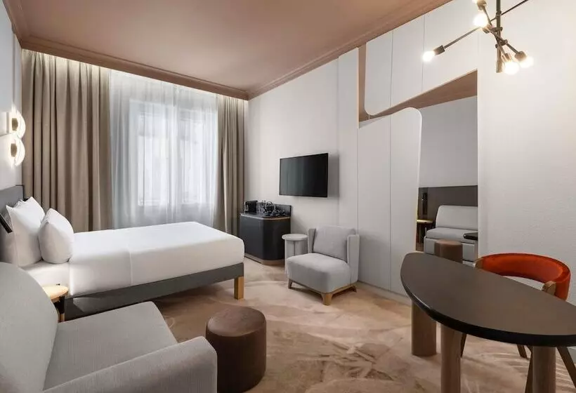 Deluxe Værelse, Mövenpick Budapest Centre