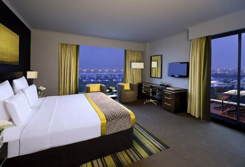 家庭间, Pullman Dubai Creek City Centre