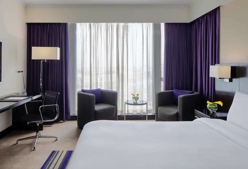 行政房间, Pullman Dubai Creek City Centre