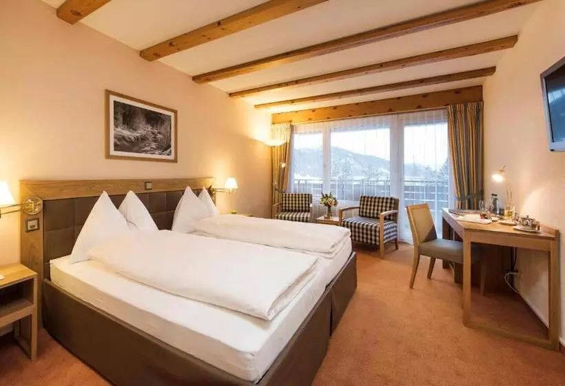 Classic room with balcony, Mountain Plaza