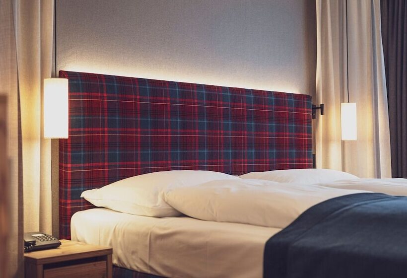 סוויטת סניור, Mountain Plaza