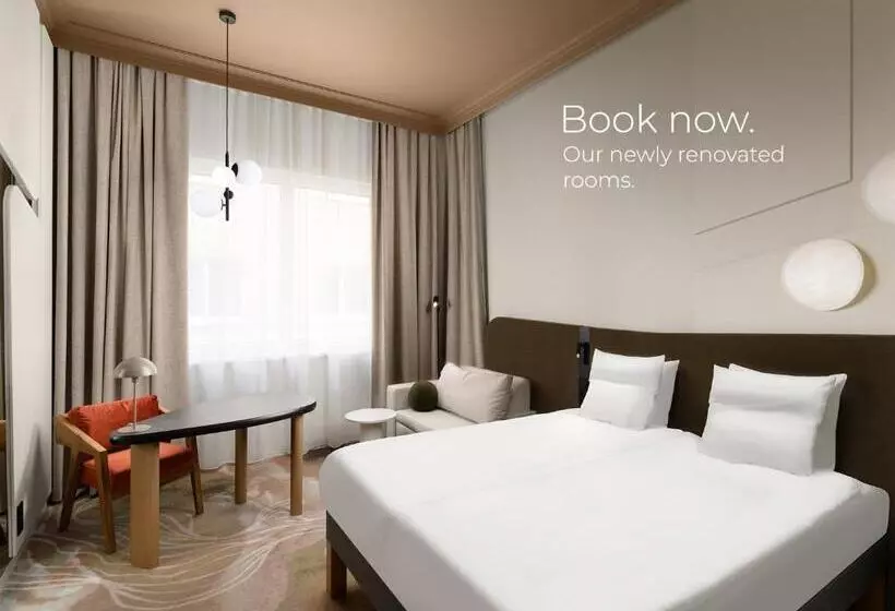 Deluxe Værelse, Mövenpick Budapest Centre