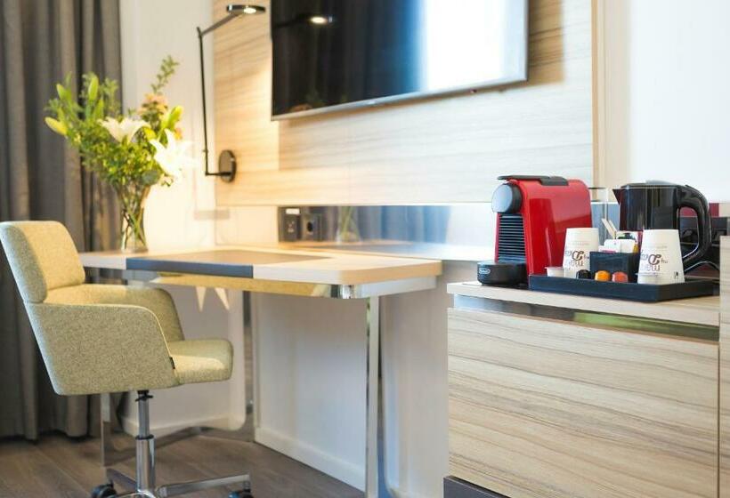 اتاق لوکس, Novotel Sevilla