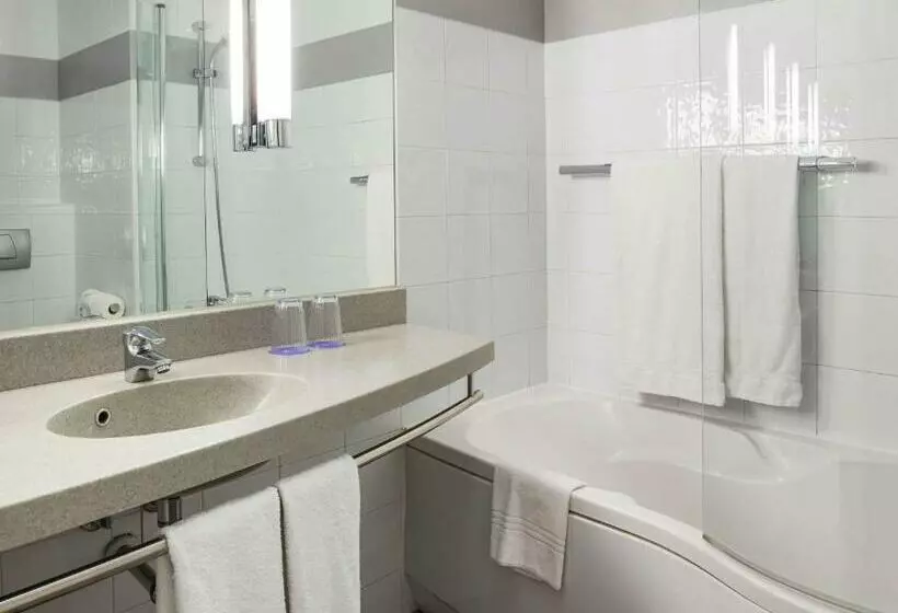 اتاق سوپریور, Novotel Sevilla