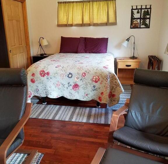 스위트, Glacier Creek Lodging