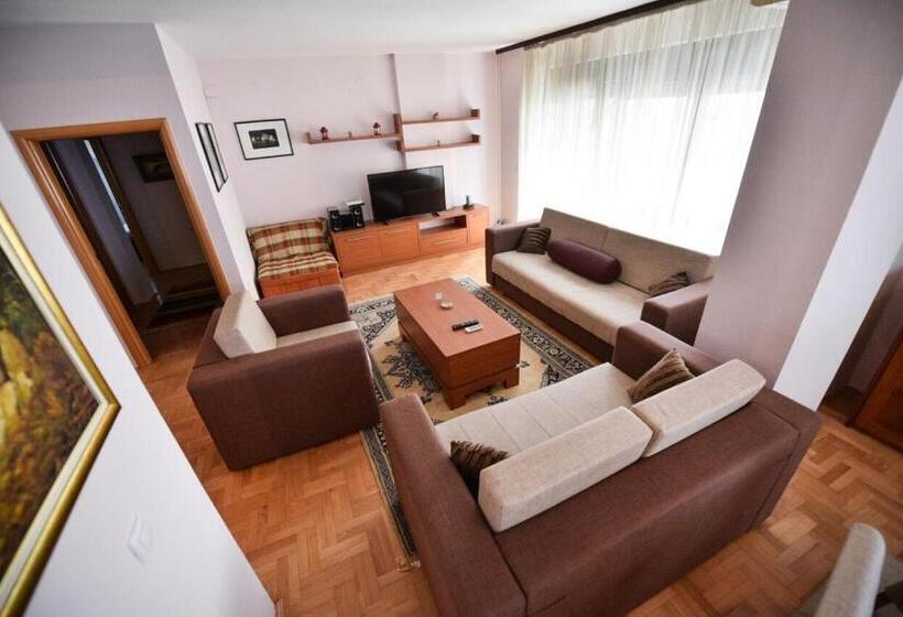آپارتمان 1 خوابه با بالکن, Apartman Natalija Banja Luka