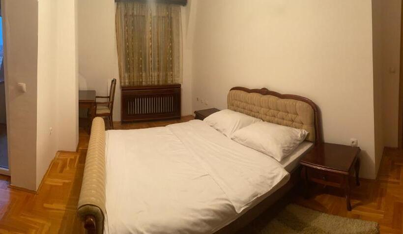 آپارتمان 3 خوابه, Apartman Natalija Banja Luka