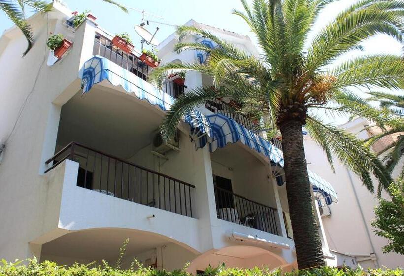 اتاق استاندارد با بالکن, Apartmani I Sobe Goca