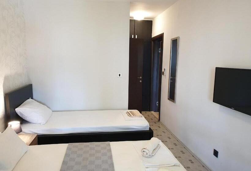اتاق استاندارد سه نفره, Apartmani I Sobe Goca
