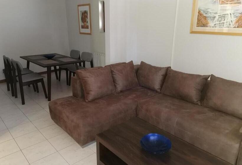 آپارتمان 1 خوابه, Apartmani I Sobe Goca