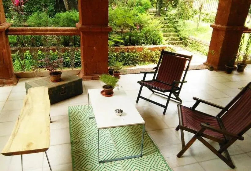 Chambre Standard avec Terrasse, Botanique Goa