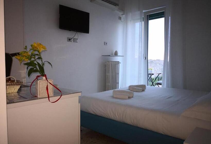 带观景的豪华间, Dimore Pietrapenta Apartments, Suites & Rooms Via Lucana 223, Via Piave 23, Via Chiancalata 16