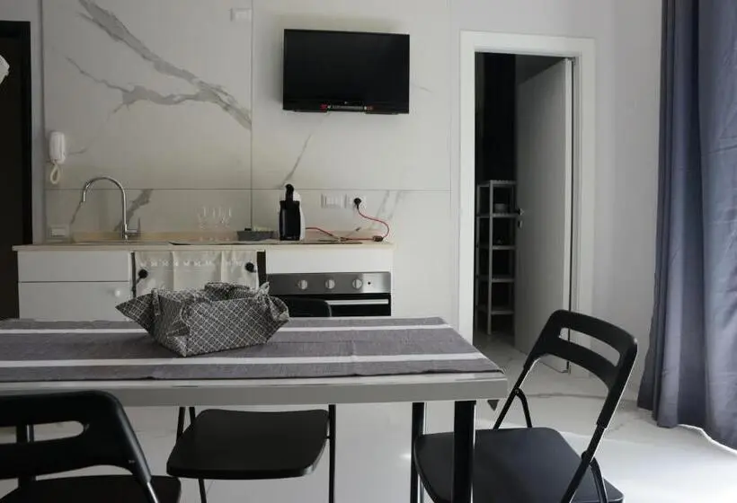 デラックススイート, Dimore Pietrapenta Apartments, Suites & Rooms   Via Lucana 223, Via Piave 23, Via Chiancalata 16, Vi