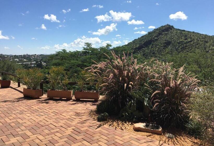 اتاق خانوادگی, Felsenblick Self Catering
