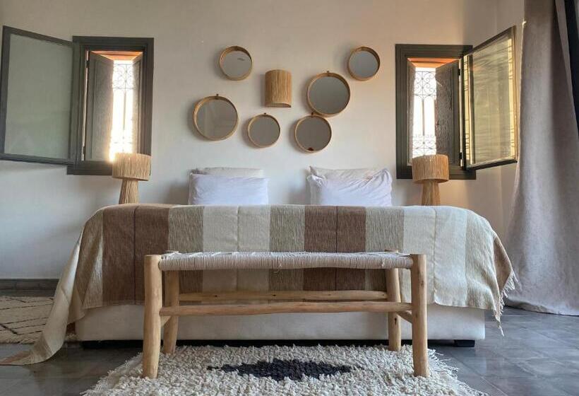 اتاق استاندارد با تخت بزرگ, Le Patio Du Lac