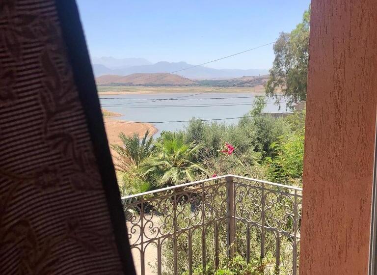 سوییت خانوادگی, Le Patio Du Lac