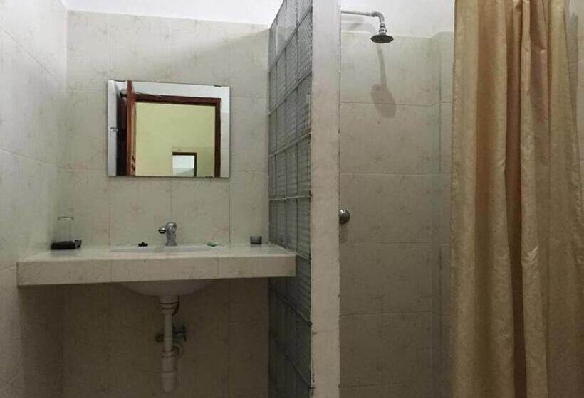 غرفة قياسية, Villa Jaya