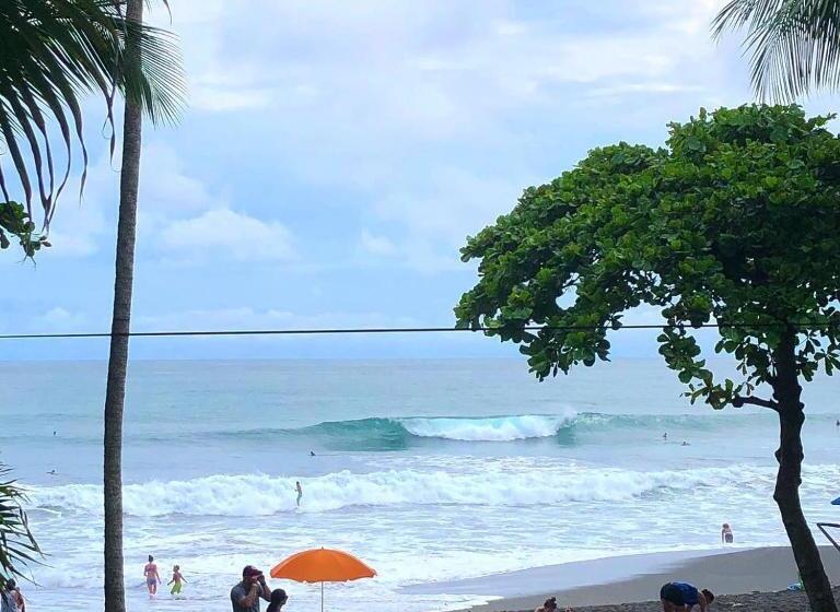 إستوديو قياسى, Surf Inn Hermosa