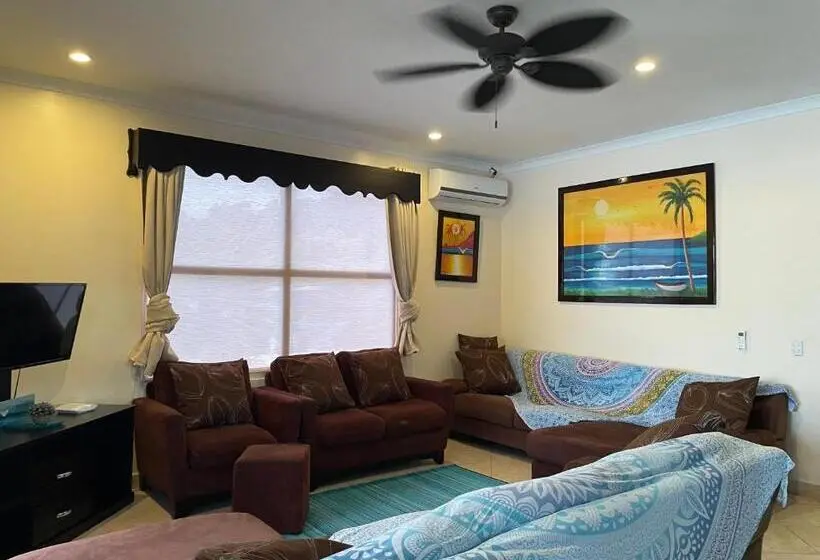 2ベッドルームアパートメント, Surf Inn Hermosa