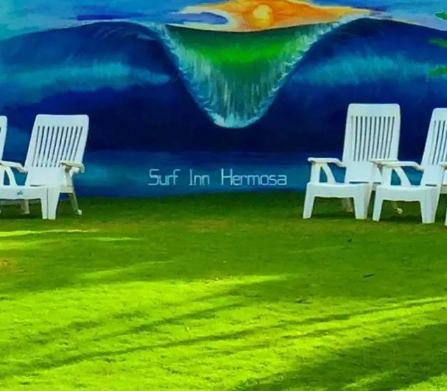 スタンダードスタジオ, Surf Inn Hermosa