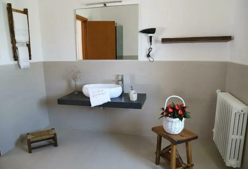 スタンダードルーム, Virò House