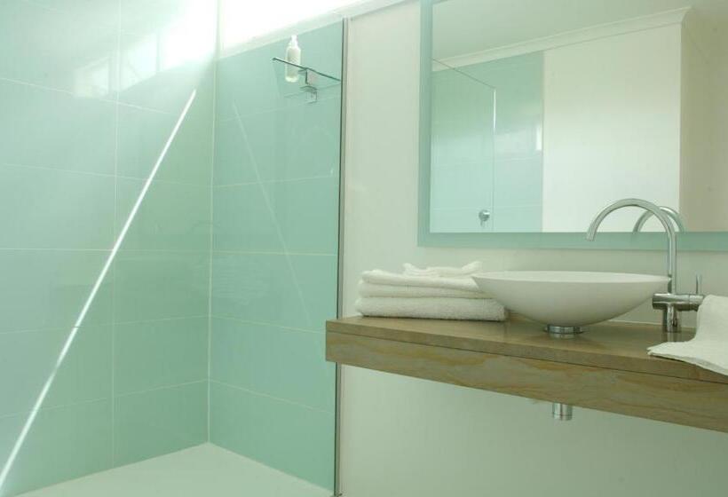 اتاق استاندارد با تخت دوبل و چشم‌انداز دریا, Cheviot Place Guest House