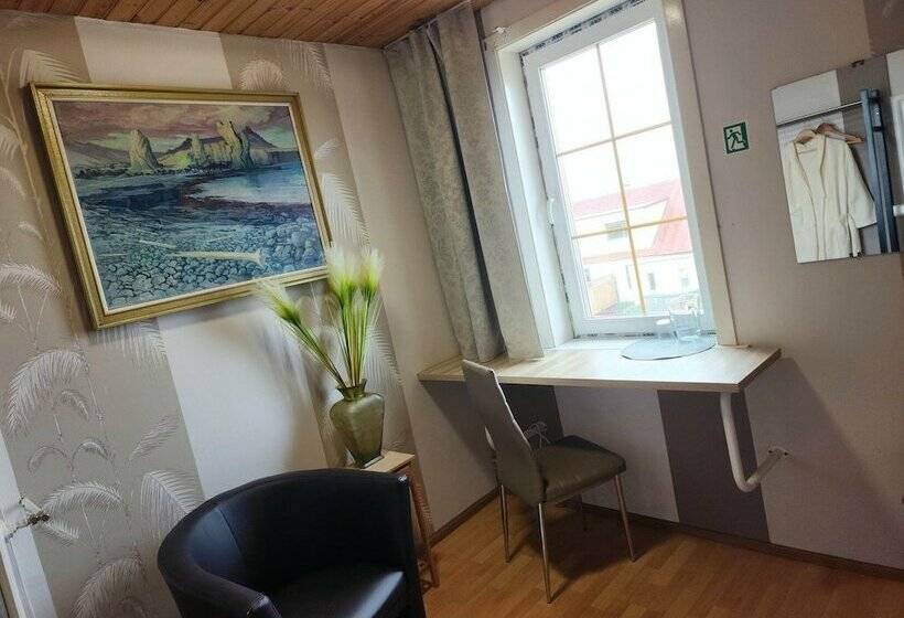 اتاق استاندارد یک تخته با سرویس بهداشتی مشترک, Guesthouse Kiljan