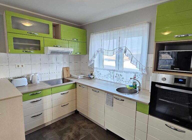 آپارتمان 3 خوابه, Guesthouse Kiljan