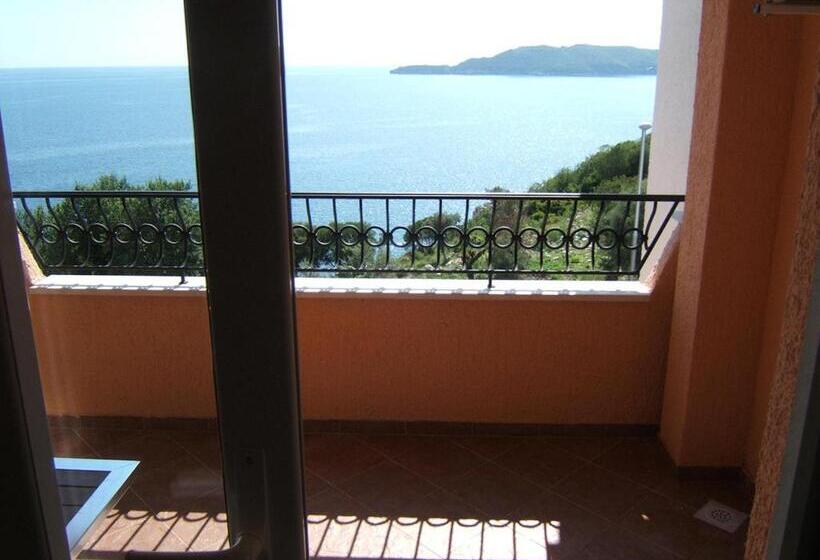 آپارتمان دوبلکس 1 خوابه, Villa Sara Guesthouse