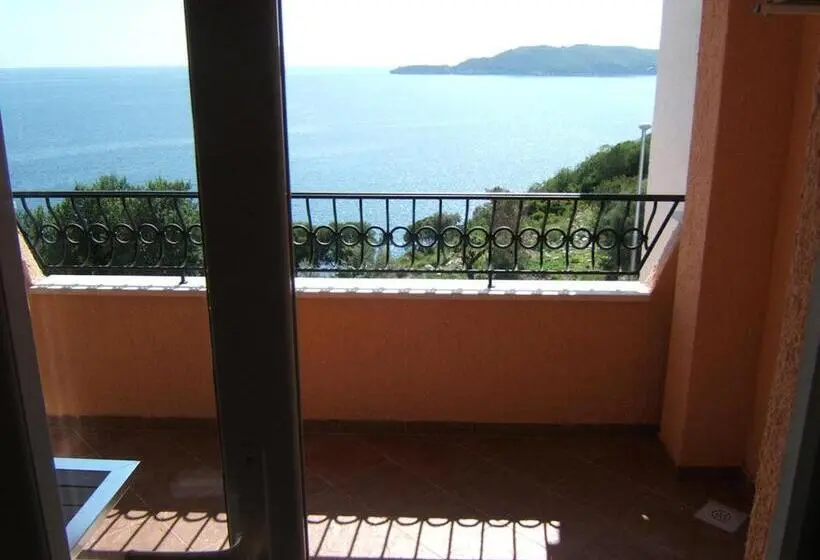 آپارتمان دوبلکس 1 خوابه, Villa Sara Guesthouse