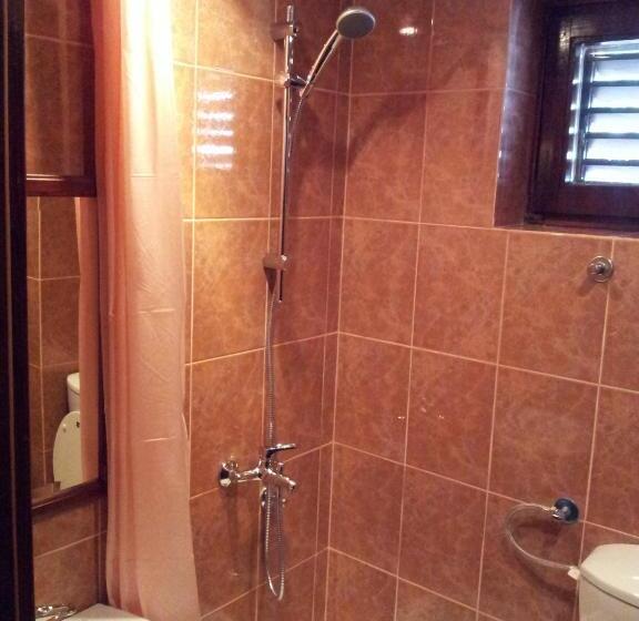 Triple Room Sea View, Villa Sara Guesthouse