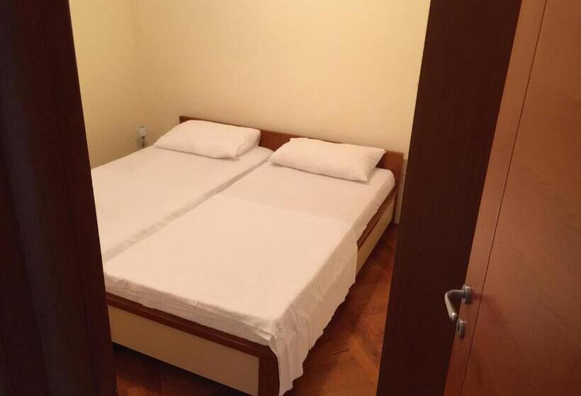 آپارتمان 1 خوابه با چشم‌انداز دریا, Villa Sara Guesthouse