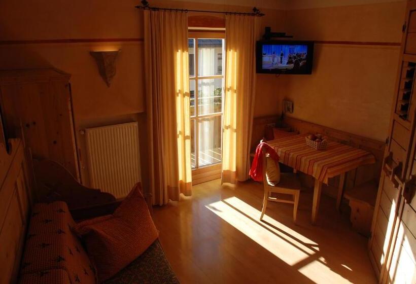 آپارتمان 1 خوابه با بالکن, Piccolohotel Tempele Residence