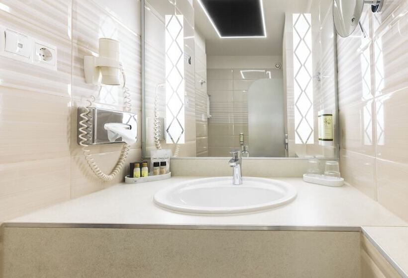 标准间, Carlton Hotel Buda Castle