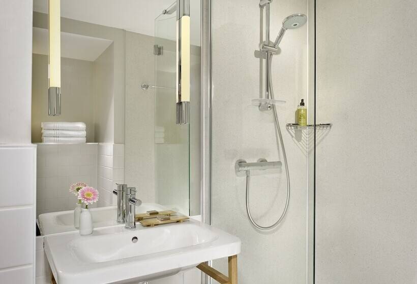 Студия Стандарт, Citadines Barbican London
