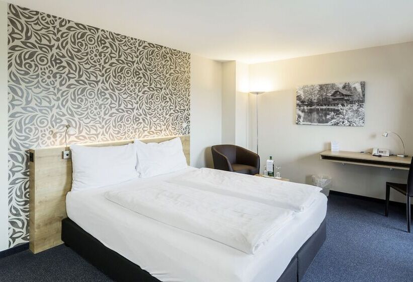 חדר משפחתי, Aarau West Swiss Quality