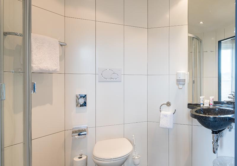 חדר משפחתי, Aarau West Swiss Quality