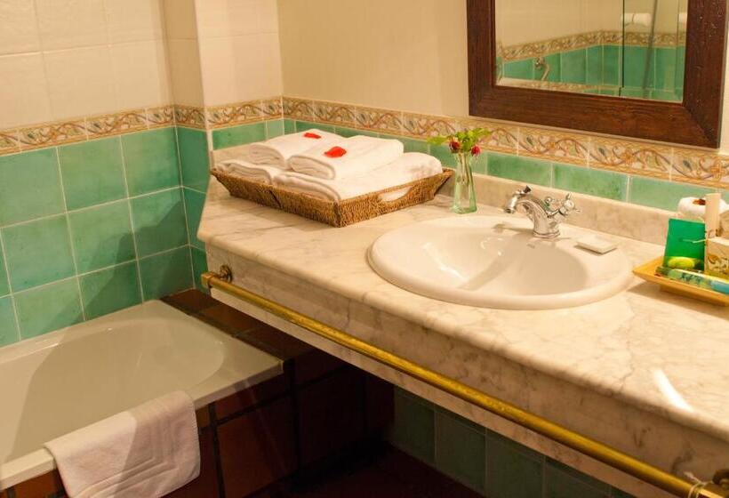 Номер Стандарт, Casona De San Pantaleón De Aras